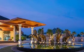 Gold Chariot Pool Villa